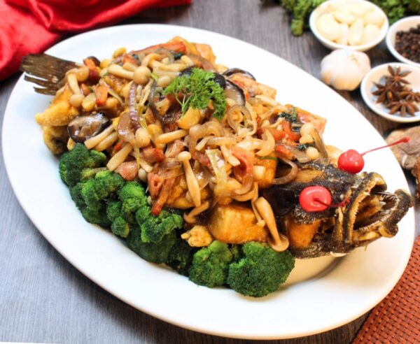 Braised Whole Lapu Lapu with Beancurd and Mushroom